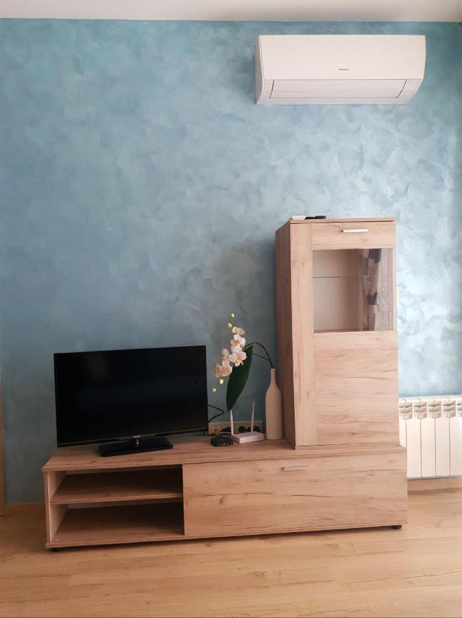 Bright And Newly Refurbished Apartment Near Center Sofia Exteriör bild