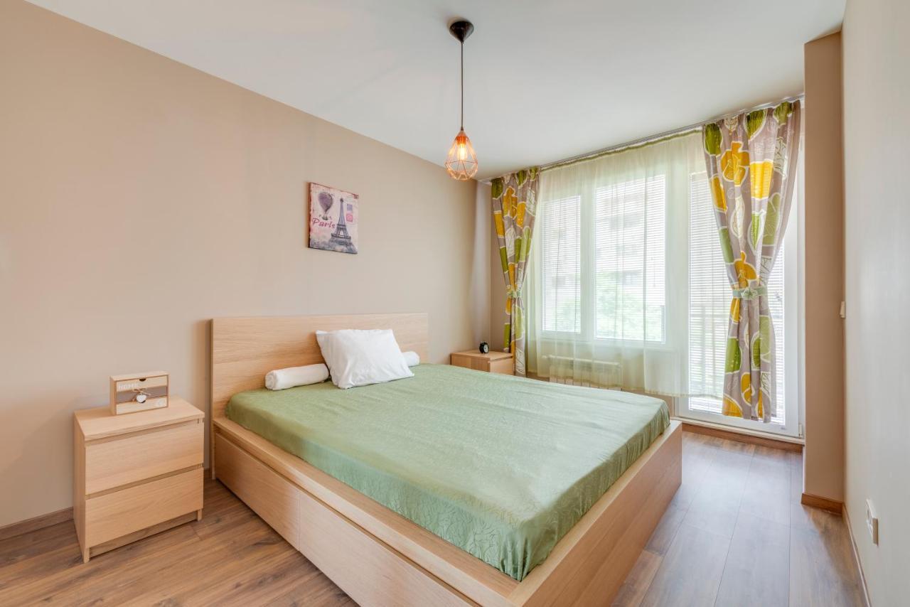 Bright And Newly Refurbished Apartment Near Center Sofia Exteriör bild